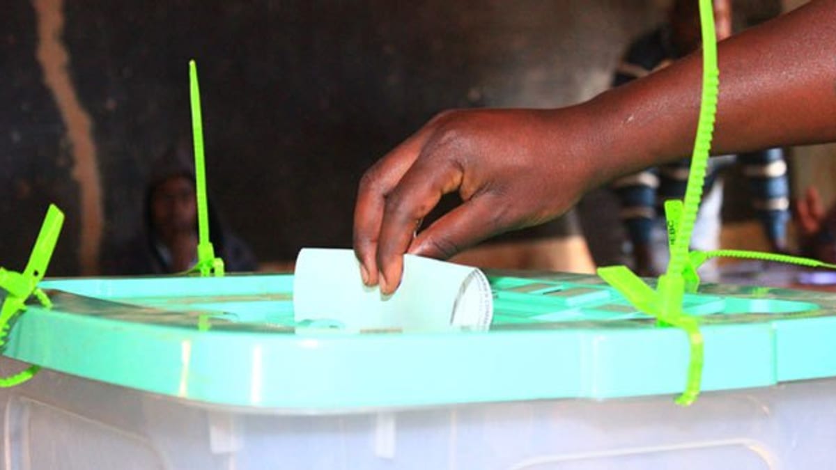 6 piece voting