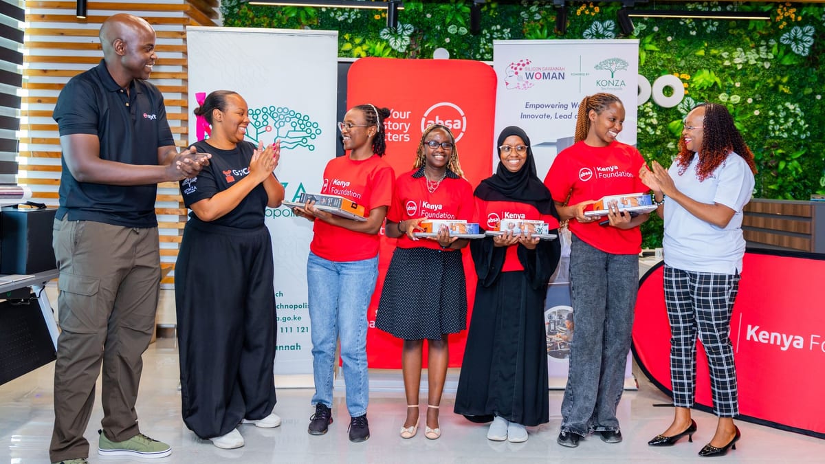 Four Young Kenyan Women Innovators Earn Top Honours for AI‑Powered Transport Payments Solution at GirlCode Kenya Hackathon