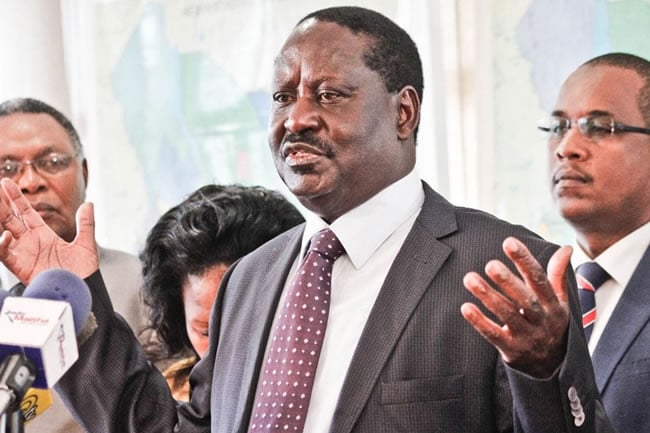 Uhuru will not hand over power, Raila claims